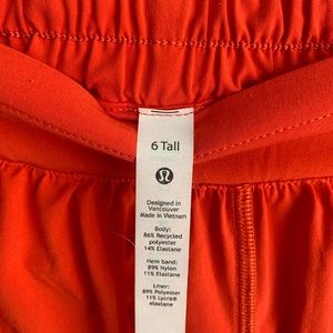 Lululemon Hotty Hot 4”